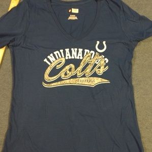 NFL Apparel Colts T-shirt, XL womens cut